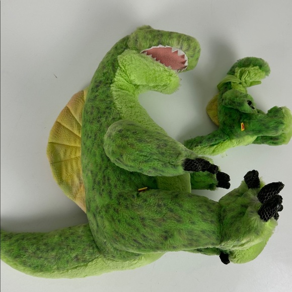 Build-A-Bear Spinosaurous Green Dinosaur Plush (Big and Little Together) - Picture 4 of 10